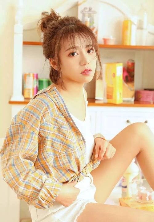 慕小蕾吃瓜,揭秘娱乐圈幕后真相