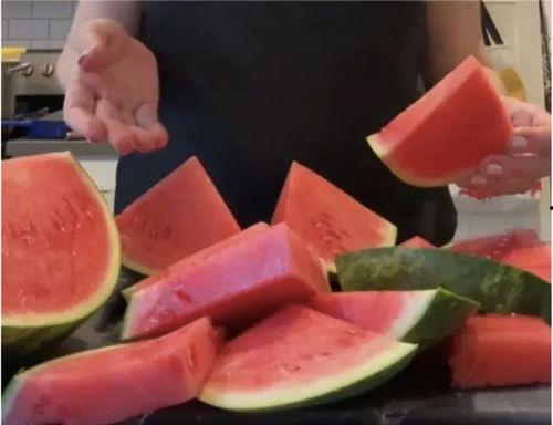 吃外国瓜,品味异国风情，解锁全球美食之旅